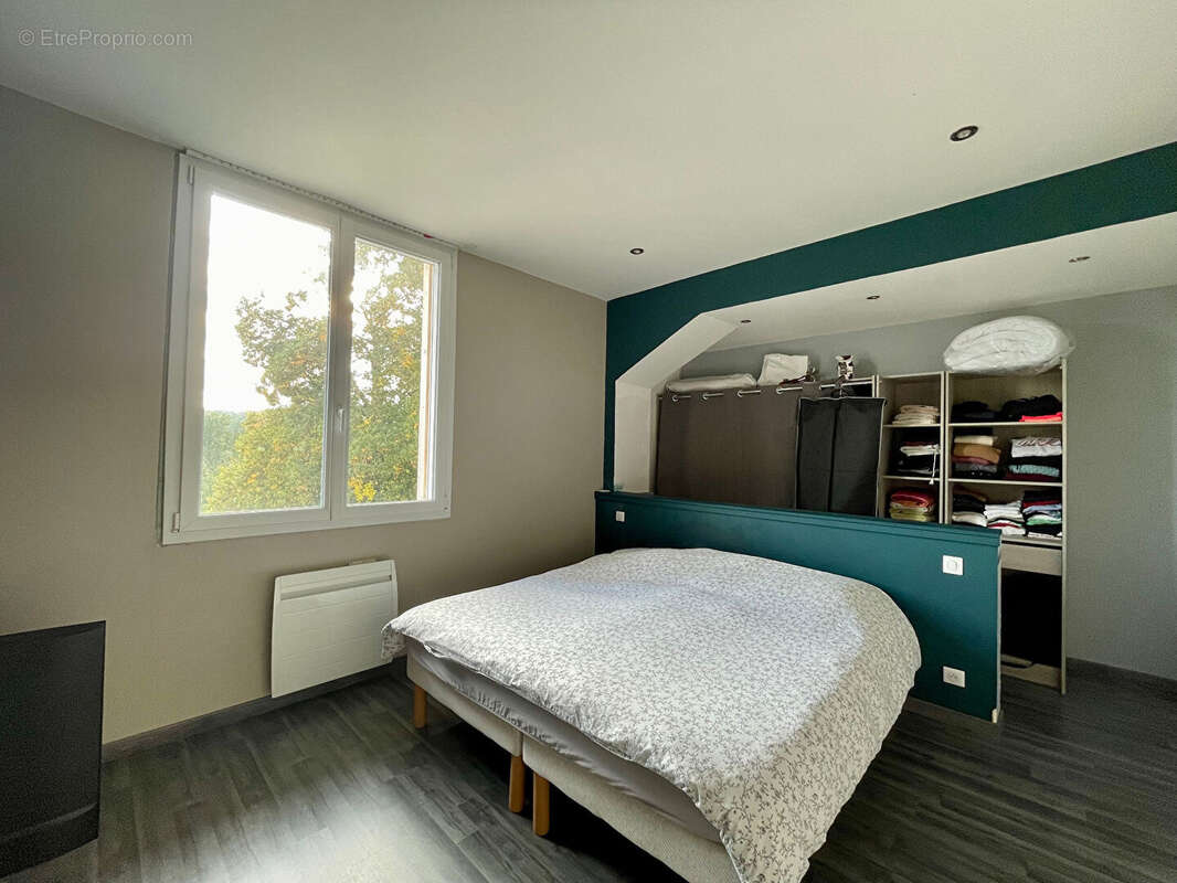 Ensemble immobilier a usage commercial ou artisanal et d'habitation - photo 11