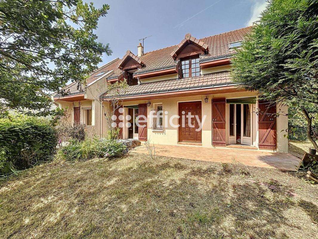 Maison à SAINT-AVERTIN