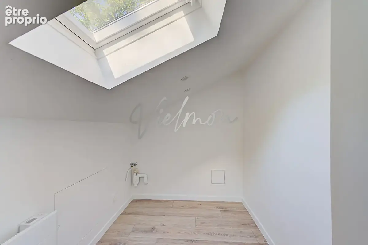 Appartement Saint Germain En Laye 2 pièce(s) 24.71 m2 - photo 13