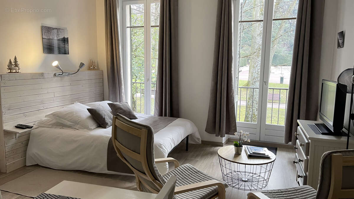 Appartement à AIX-LES-BAINS
