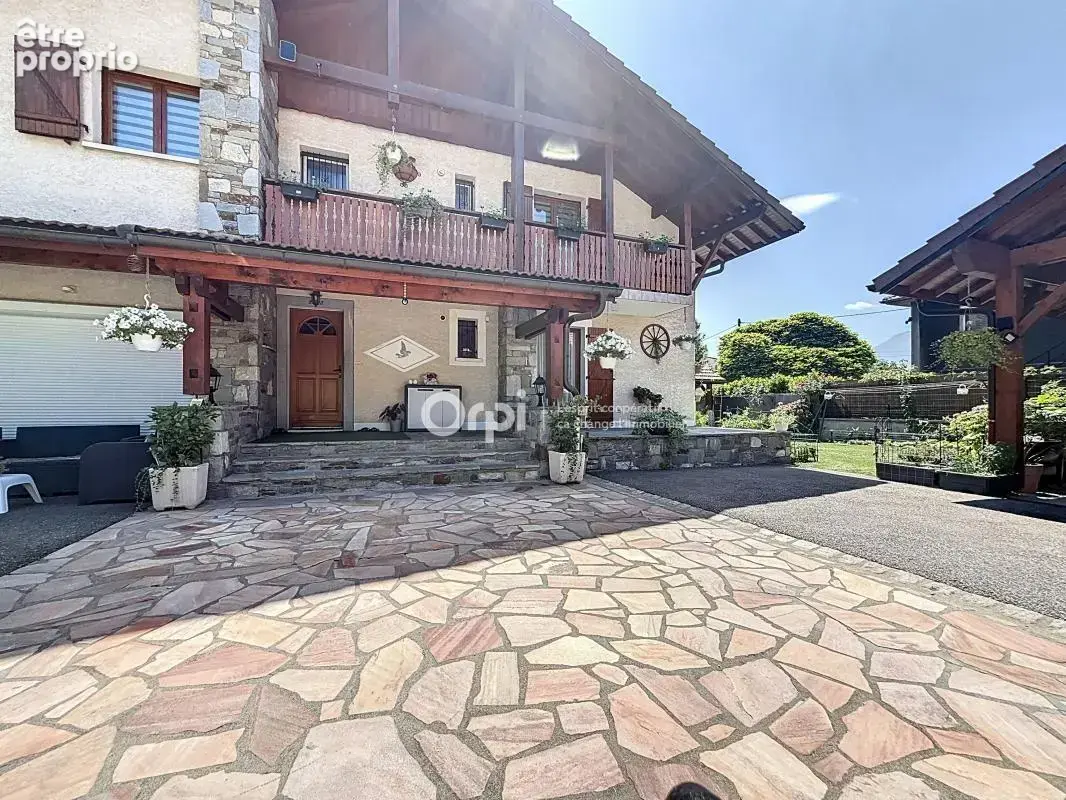Maison à ALBERTVILLE