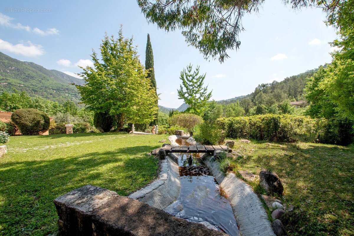 Maison à LE BAR-SUR-LOUP