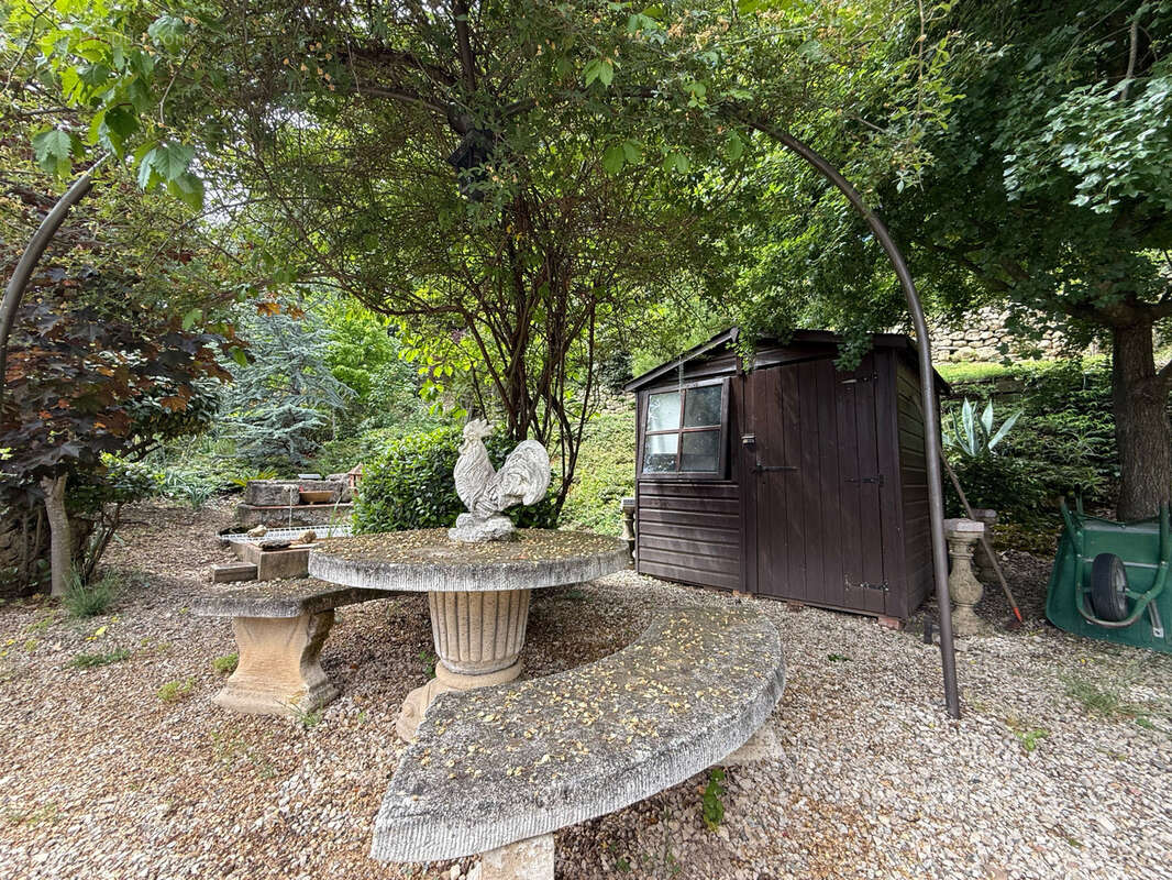 Maison à POUJOLS