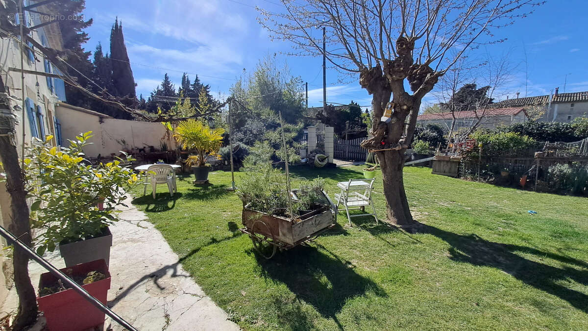 Maison à TRAVAILLAN