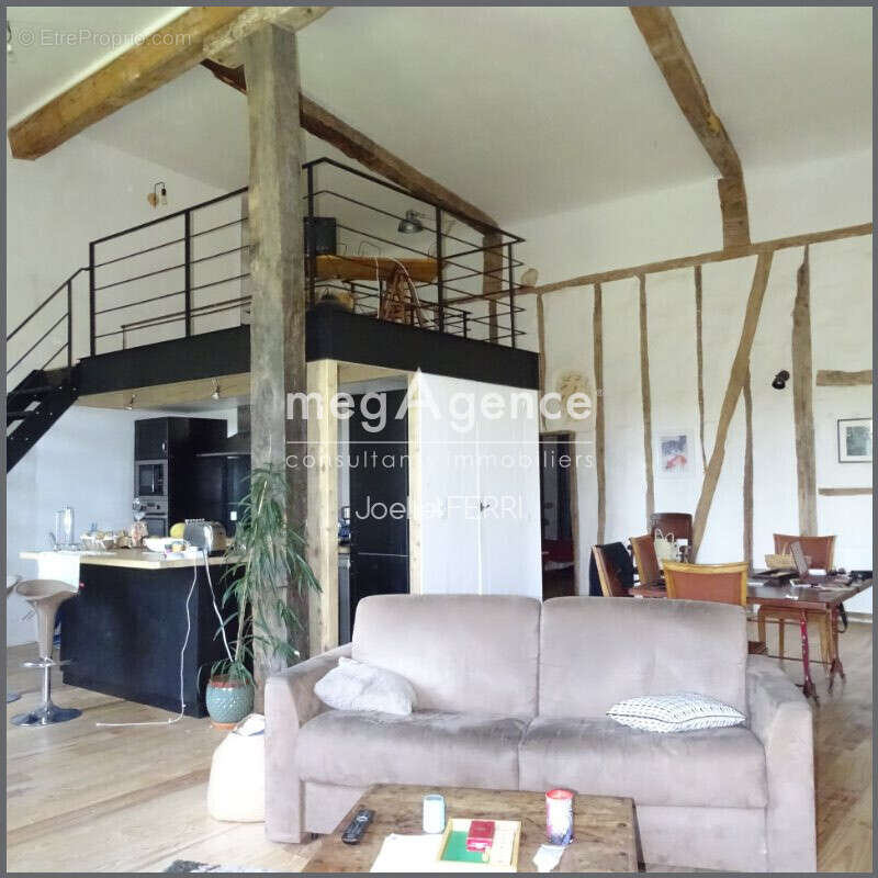 Maison à MONTOLIEU