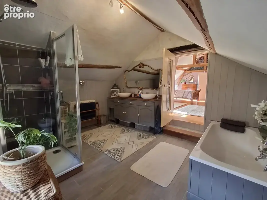 Charmante propriété équestre avec carrière en sable, granges, piscine et plus de 4 hectares de terrain - photo 9