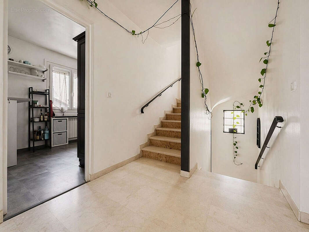 Maison à LE PLESSIS-TREVISE