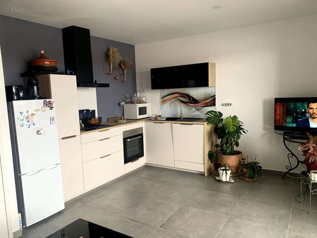 Appartement à SAUSSET-LES-PINS