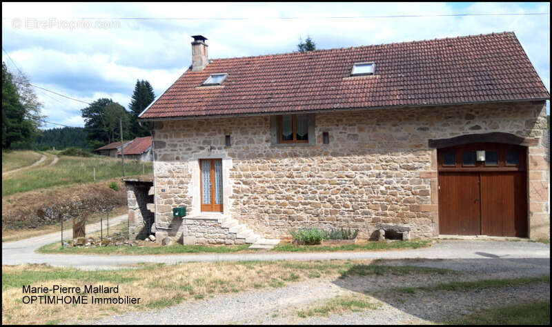 Maison à ROYERE-DE-VASSIVIERE