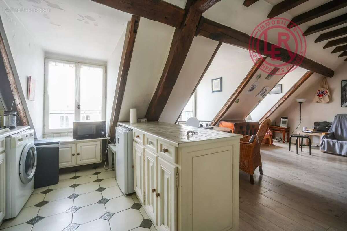 Appartement à PARIS-6E
