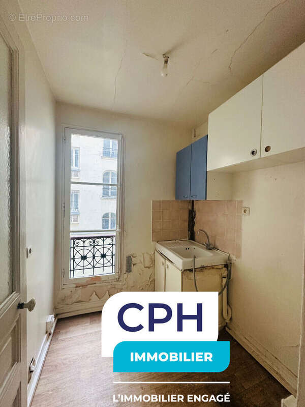 Appartement à PARIS-18E