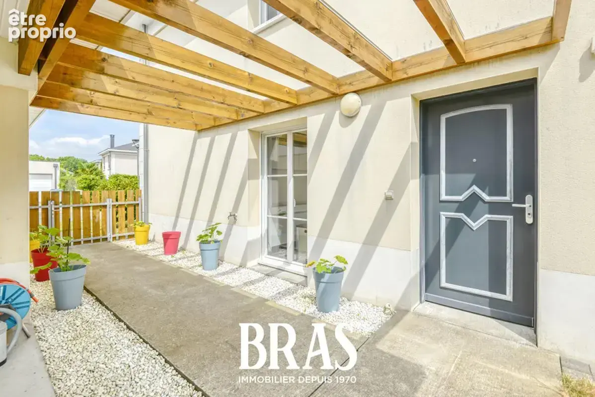 Maison Sautron 5 pièce(s) 115.70 m2 - photo 2