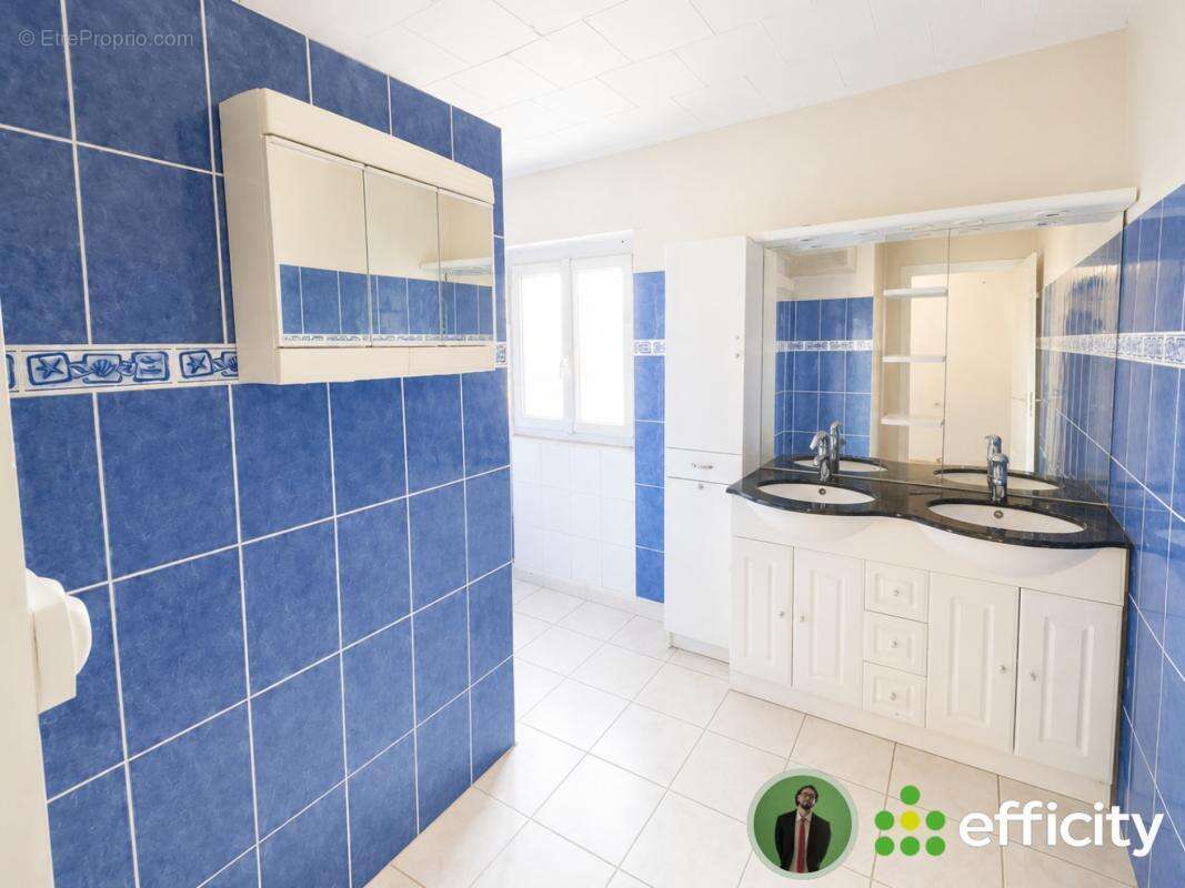 Appartement 532 m² à Asnans-Beauvoisin  - photo 11