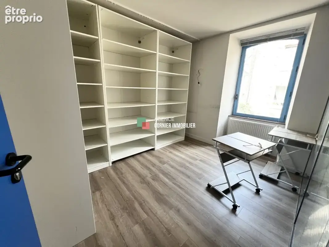Commerce 150 m² à Acigne  - photo 3