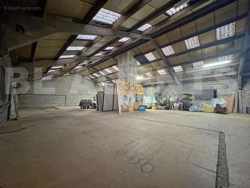 image00009_DxO - Commerce à COULOMMIERS