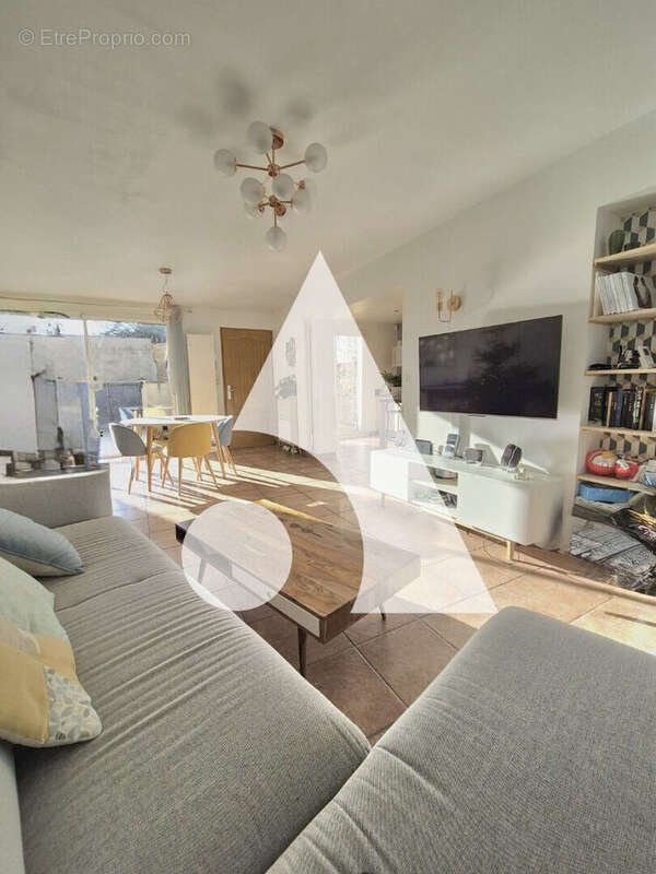 EXCLUSIVITÉ ! Maison de ville familiale 146 m² .  À 15 min de Lyon - photo 5