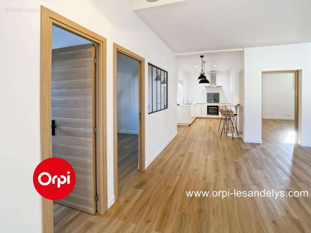 Les Andelys Centre-Ville – Superbe loft de caractère de 170 m² - photo 9