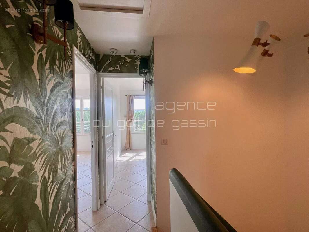 Maison à GASSIN