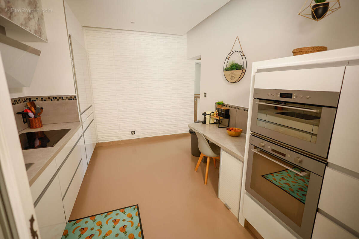 Photo 7 - Maison à SIMIANE-COLLONGUE