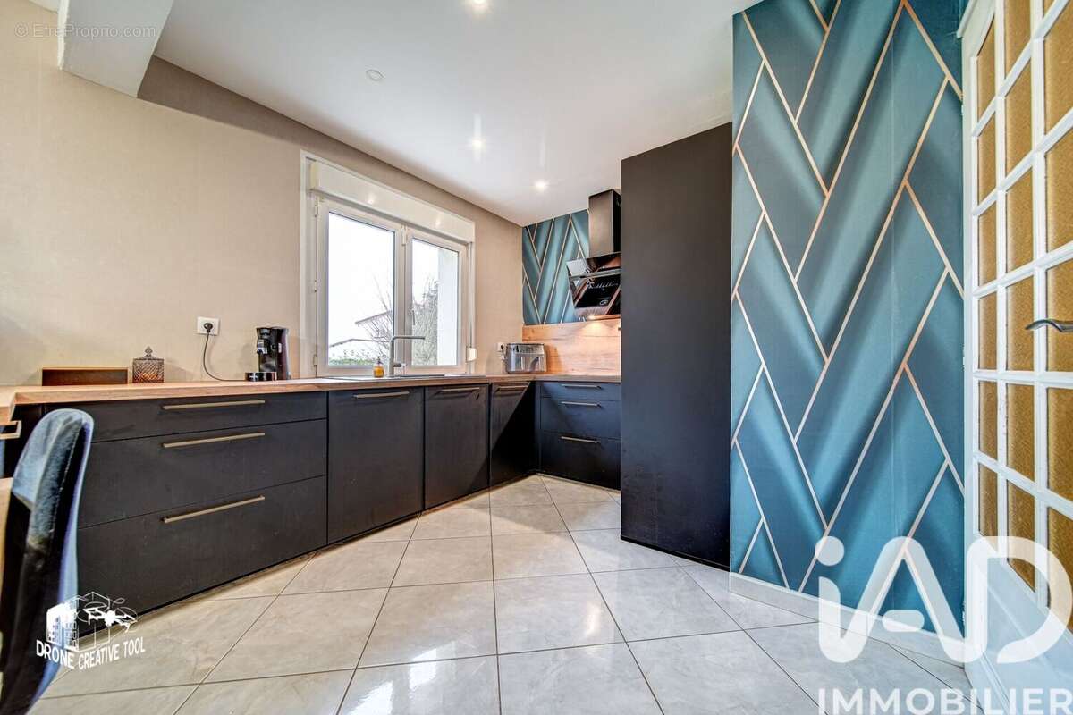 Photo 8 - Maison à MONTOIS-LA-MONTAGNE