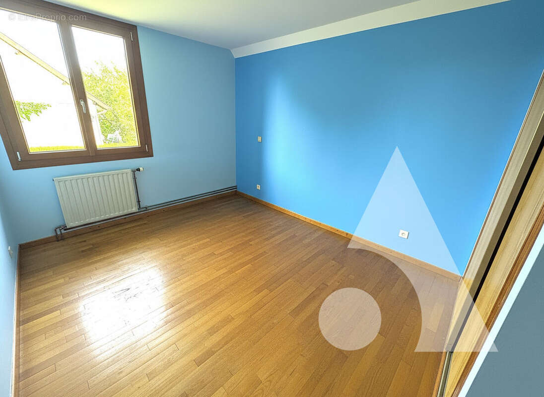 Maison à LUSIGNY-SUR-BARSE