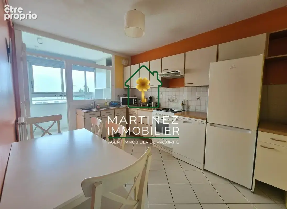 Appartement 4 pièces 73 m² à vendre à Saint-Priest (69800) - photo 4