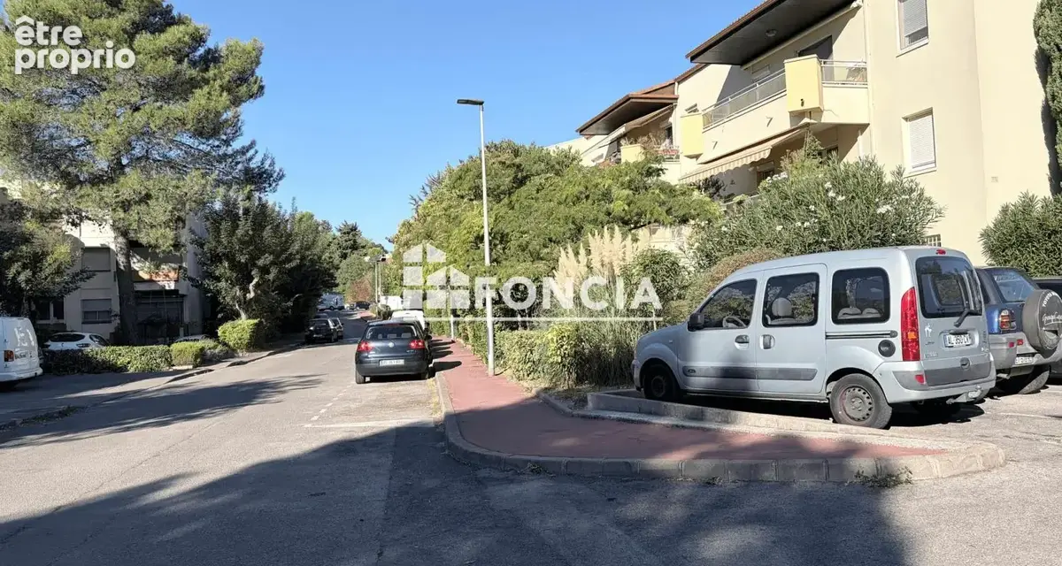 Appart t1 de 28 m2 vendu libre - place de parking - faibles charges - photo 5