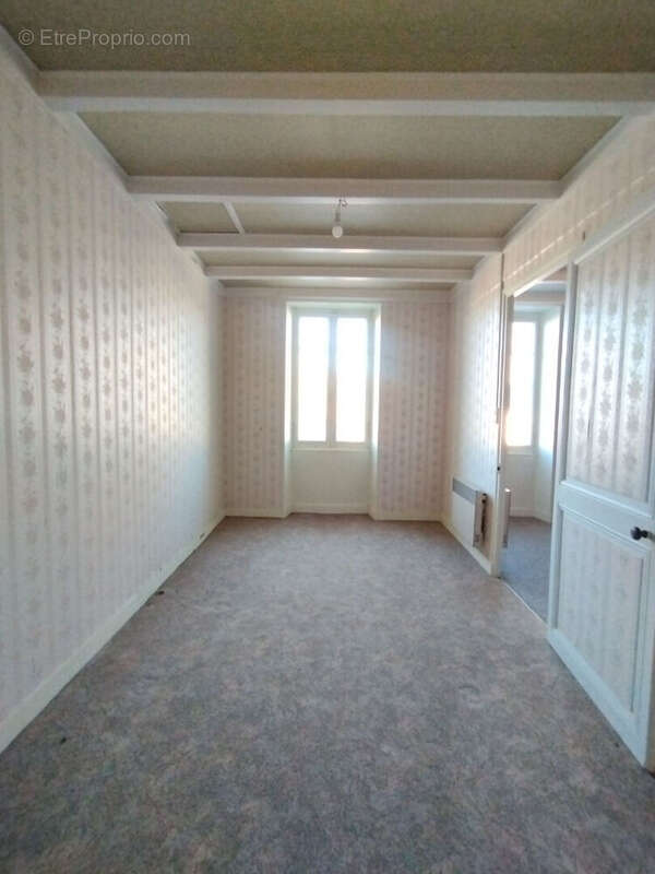 Maison à SAINT-SULPICE-DE-COGNAC