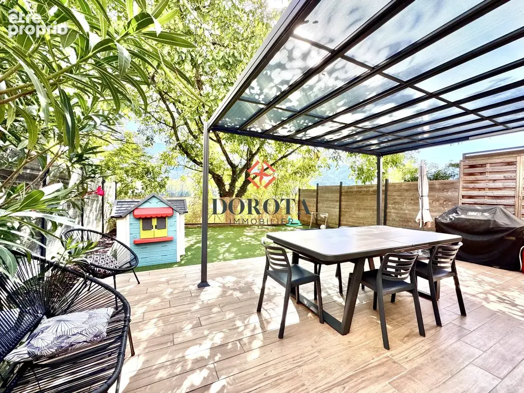 Maison 5 pièces 97 m² à vendre à Saint-Ismier (38330) - photo 2