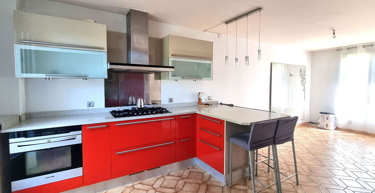 Maison familiale** 5 chambres HOUILLES - photo 4