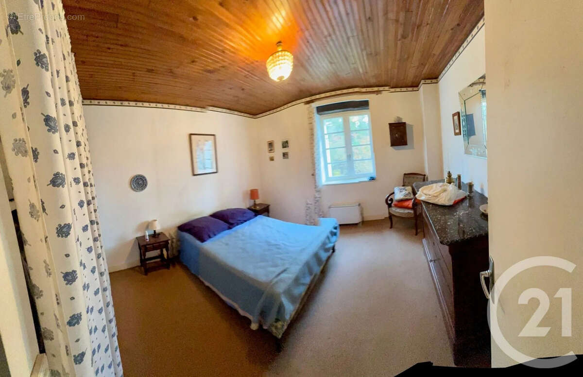 Maison à OUDAN