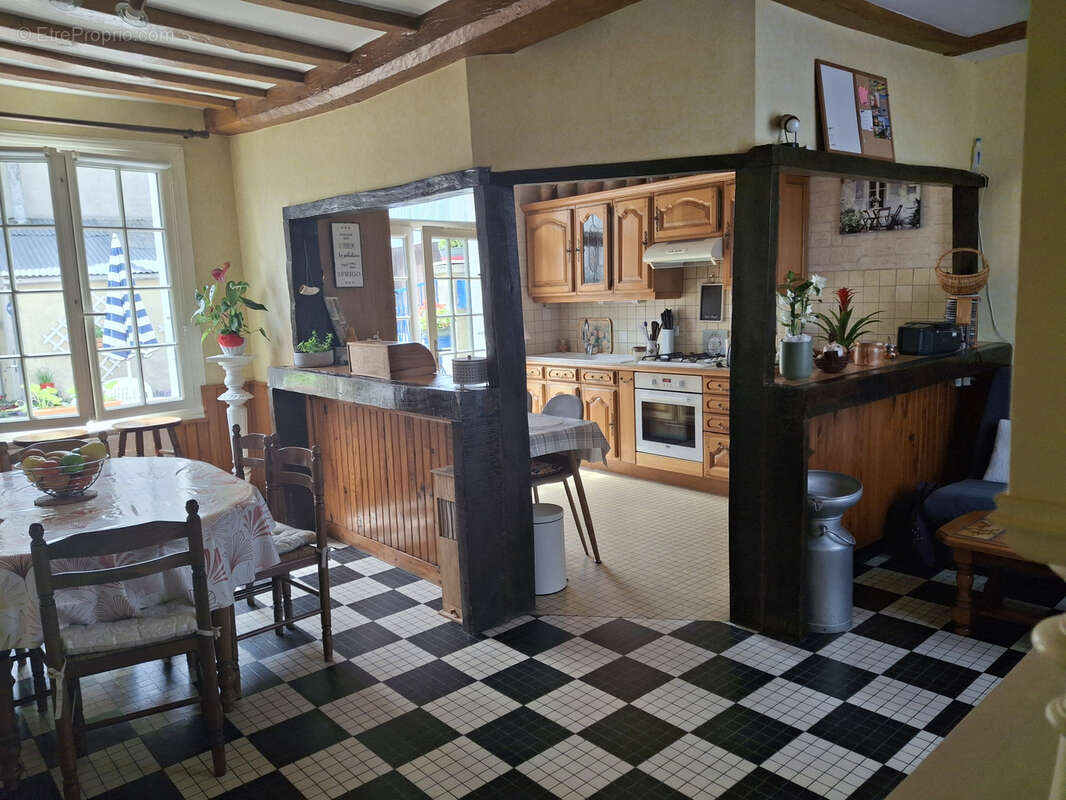 Maison à ALLONNES