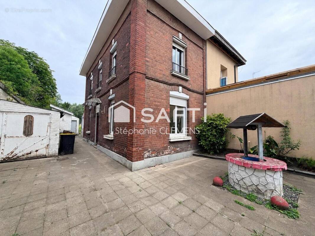 Photo 1 - Maison à ANNEZIN