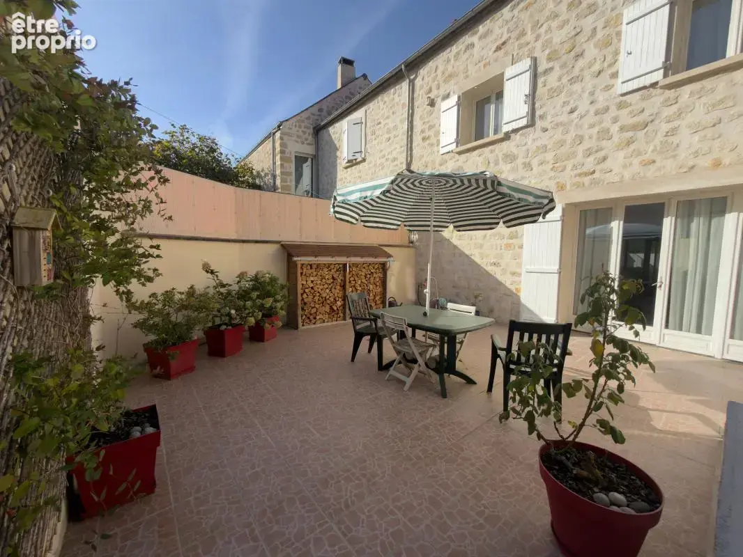 Photo Maison à Auvers-Sur-Oise au prix de 325 000€