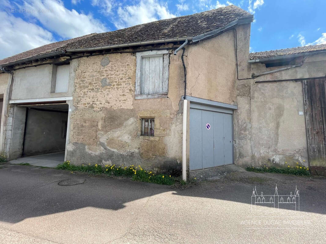 Appartement à CORBIGNY