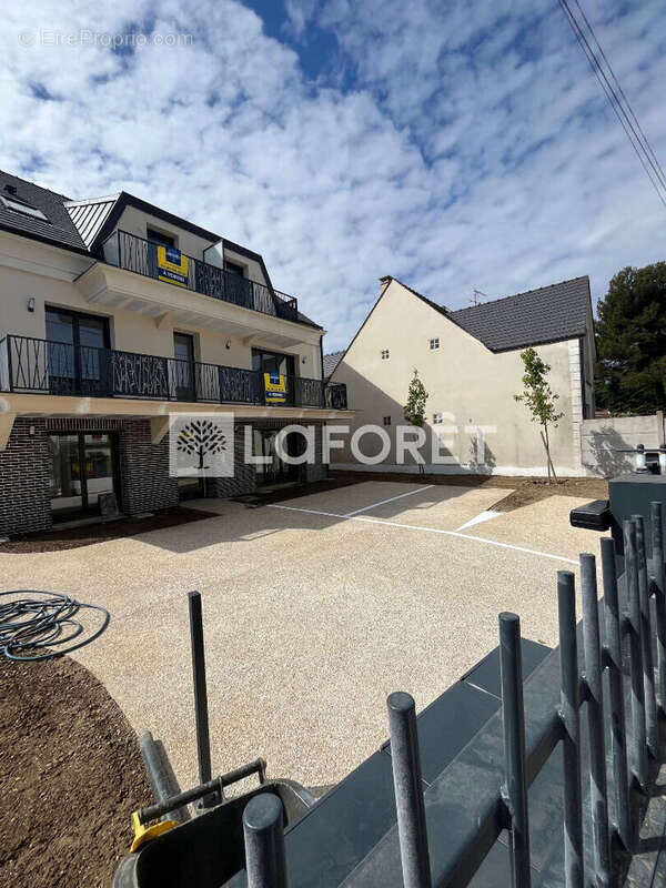 Appartement à PONTAULT-COMBAULT
