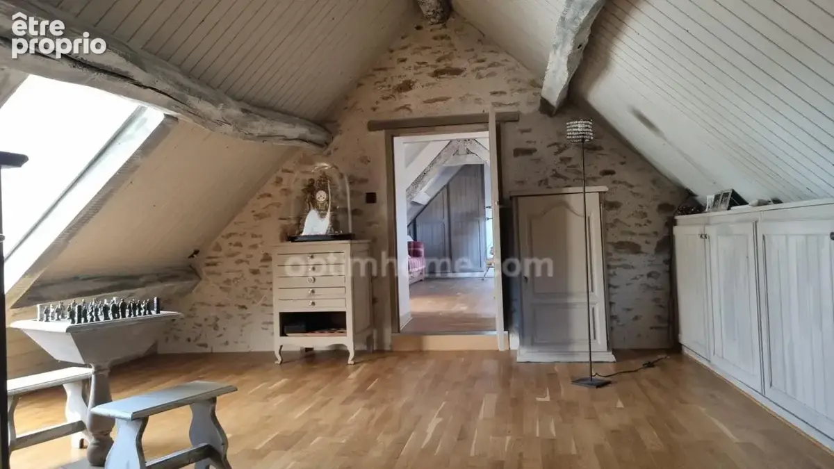 SAINT SIMEON - Longère de 11 pièces avec 2 piscines et 6 chambres sur 8700 m² - photo 16
