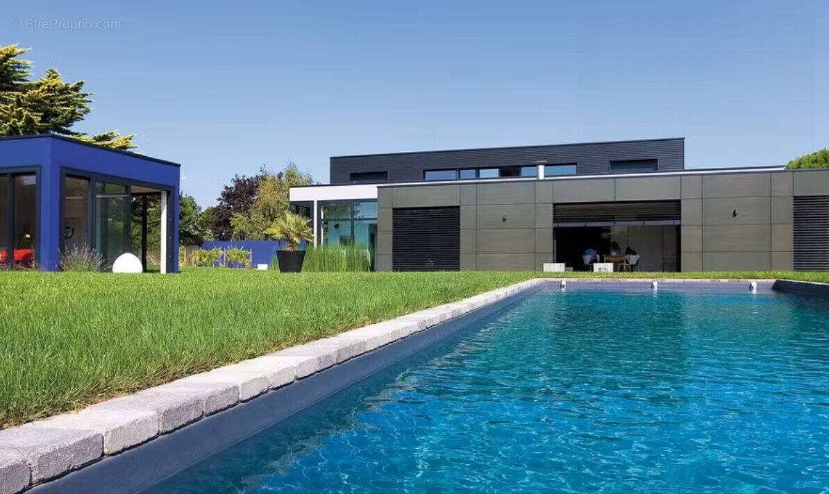Maison à LA ROCHELLE
