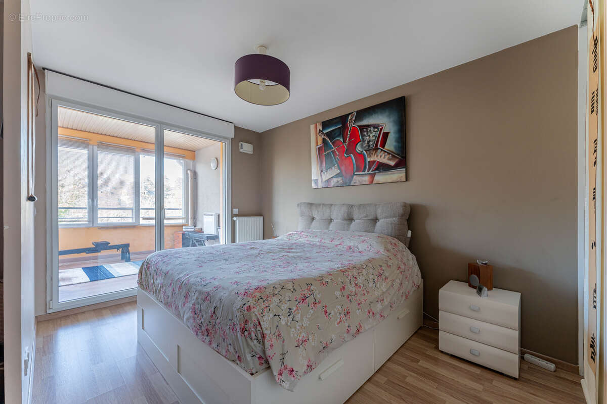 Appartement à TASSIN-LA-DEMI-LUNE
