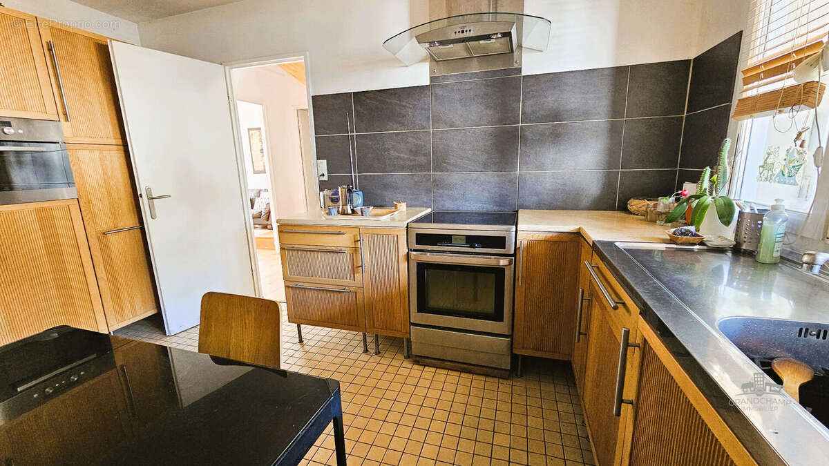 Maison à LA CHAPELLE-SUR-ERDRE