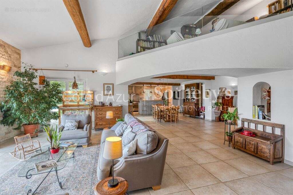 Maison à GRASSE