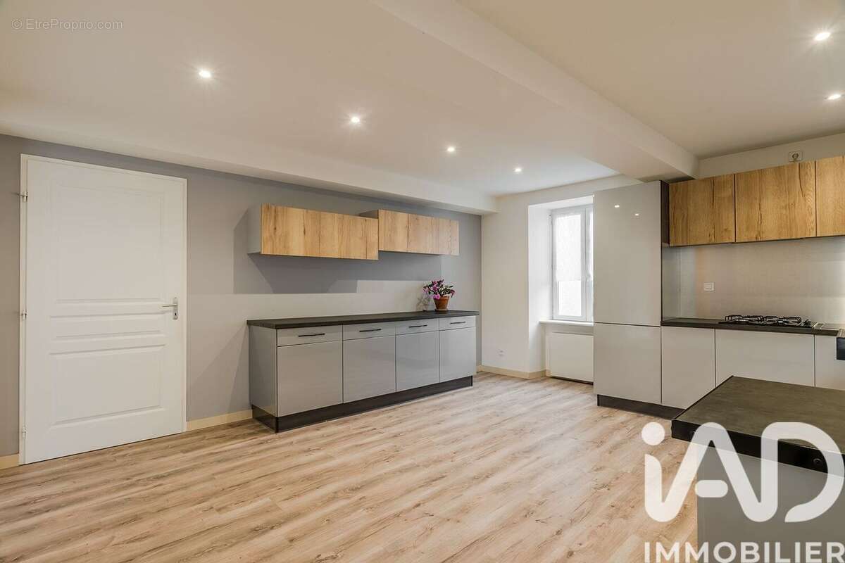 Photo 9 - Maison à AMPLEPUIS