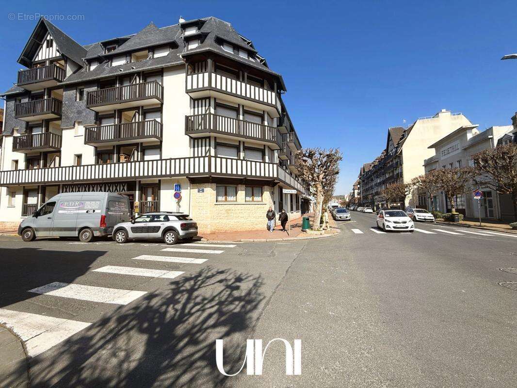 Appartement à DEAUVILLE