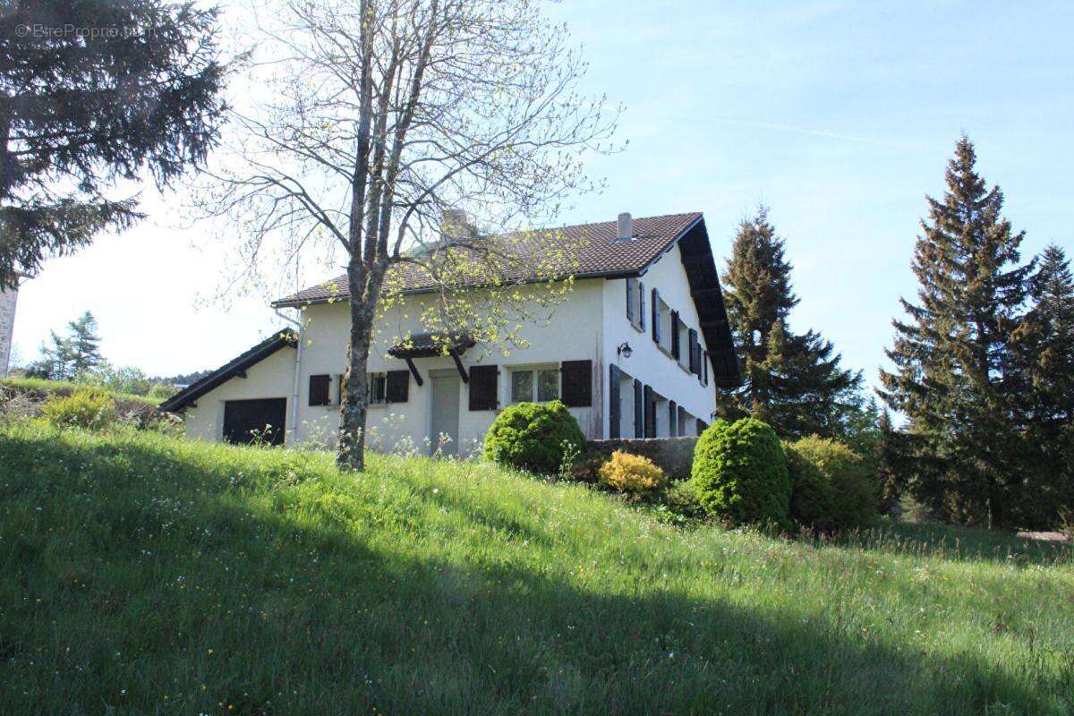 Maison à LANARCE