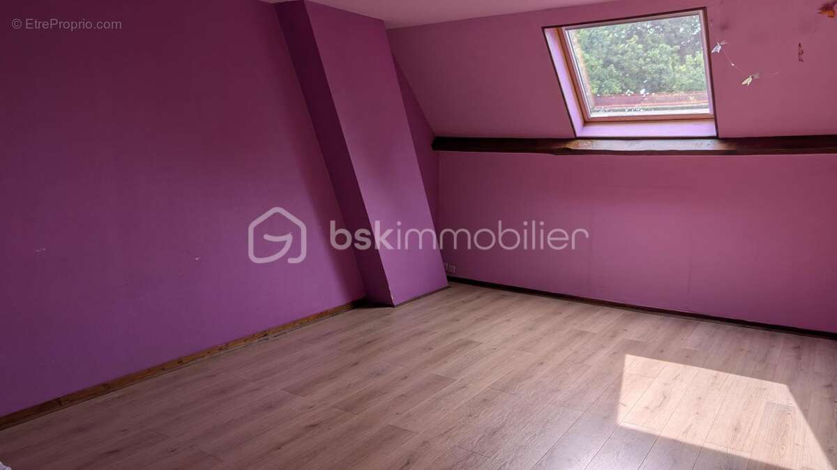 SUPERBE AFFAIRE : Maison individuelle avec sous-sol total – 6 chambres - photo 19