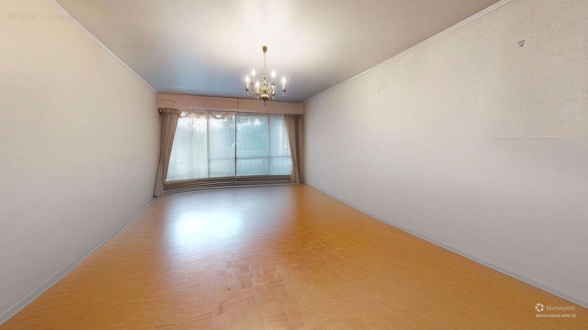 Appartement à ENGHIEN-LES-BAINS