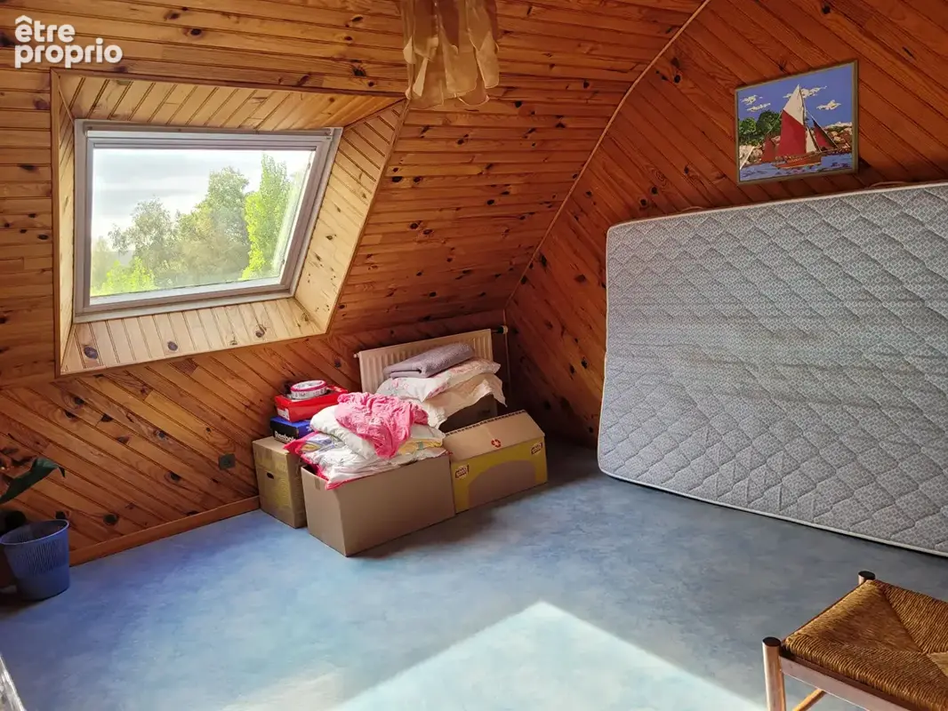A vendre Bignan, maison 139m², 5 chambres, terrain d'environ 4365m² - photo 9