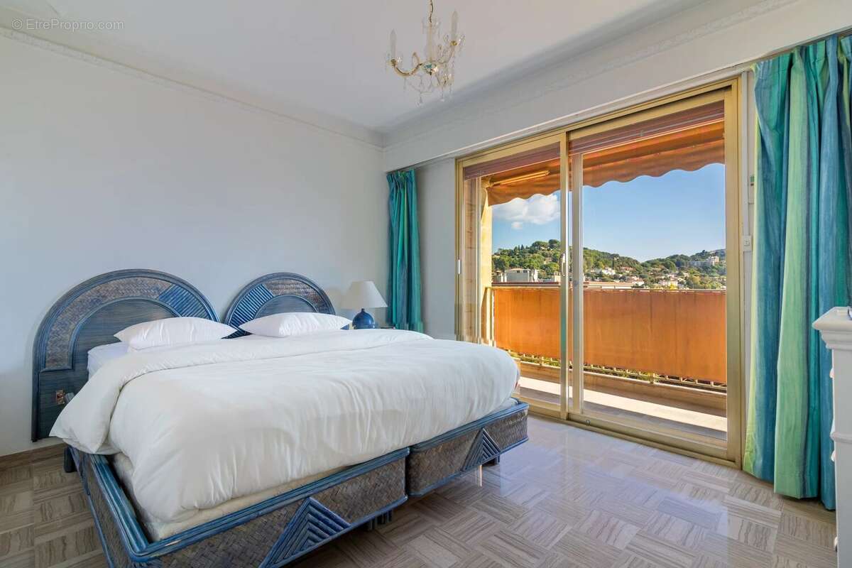 Appartement à LE CANNET