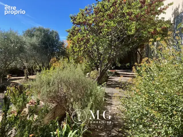 Bastide avec terrain - photo 34
