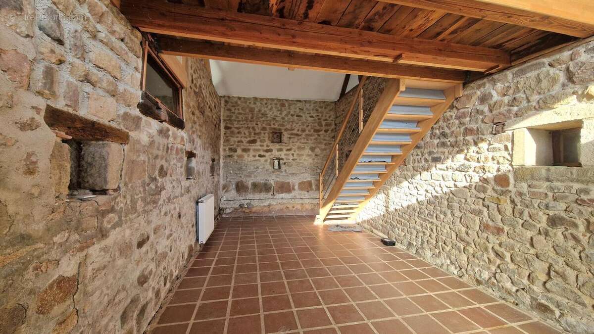 Photo 2 - Maison à MARY